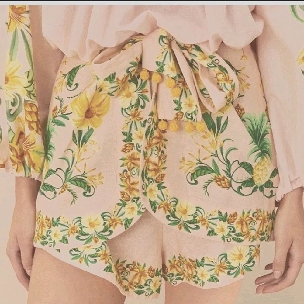 FARM Rio Floral High Waist Shorts - Yellow and Green